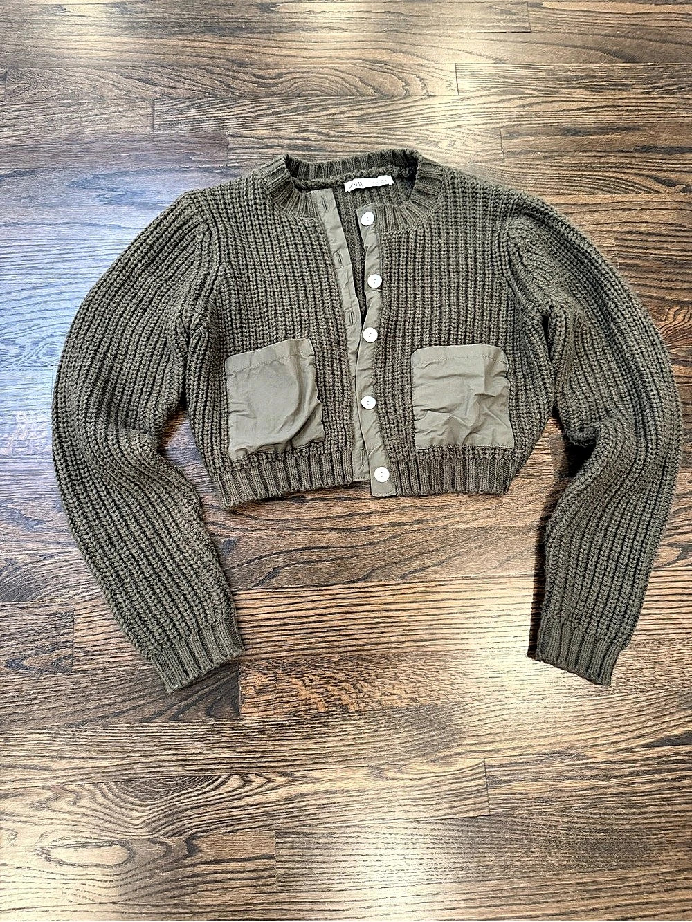 Zara Cropped Cardigan in Brown Size Medium Like New